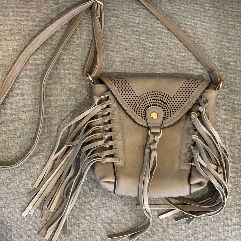 Mellow World Shoulder Purse with Fringe